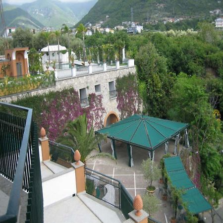 קסטלמרה די סטביה Hotel Dei Congressi מראה חיצוני תמונה