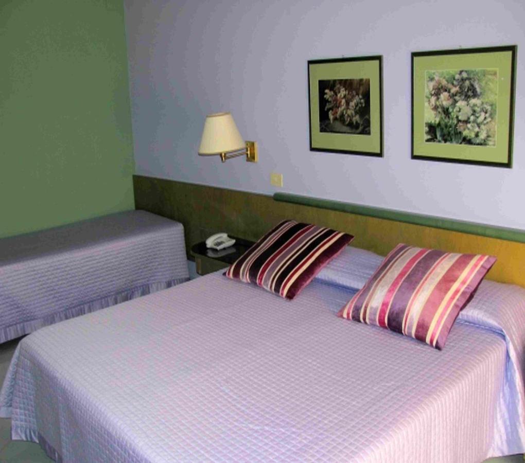 קסטלמרה די סטביה Hotel Dei Congressi חדר תמונה
