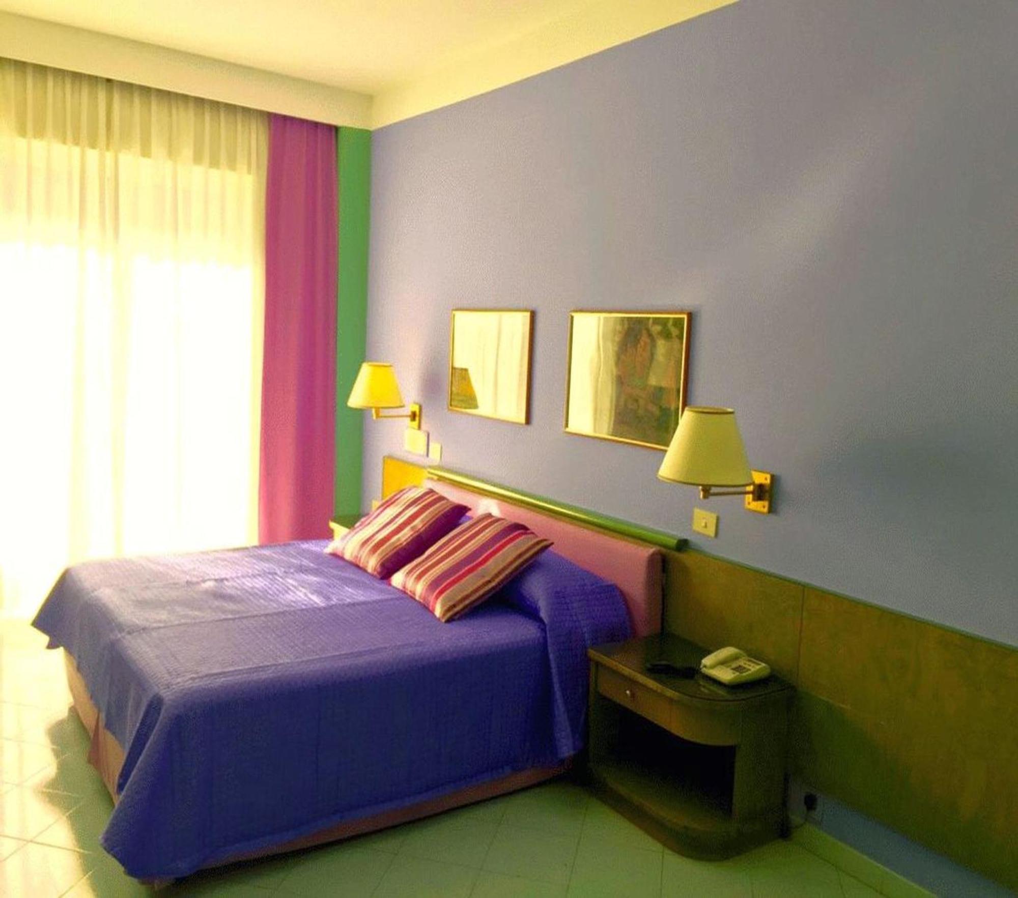 קסטלמרה די סטביה Hotel Dei Congressi חדר תמונה